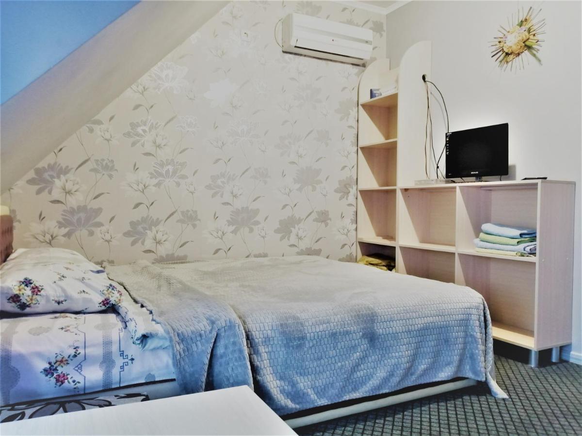 Beregynya Motel Yuzhnoukrainsk Bagian luar foto
