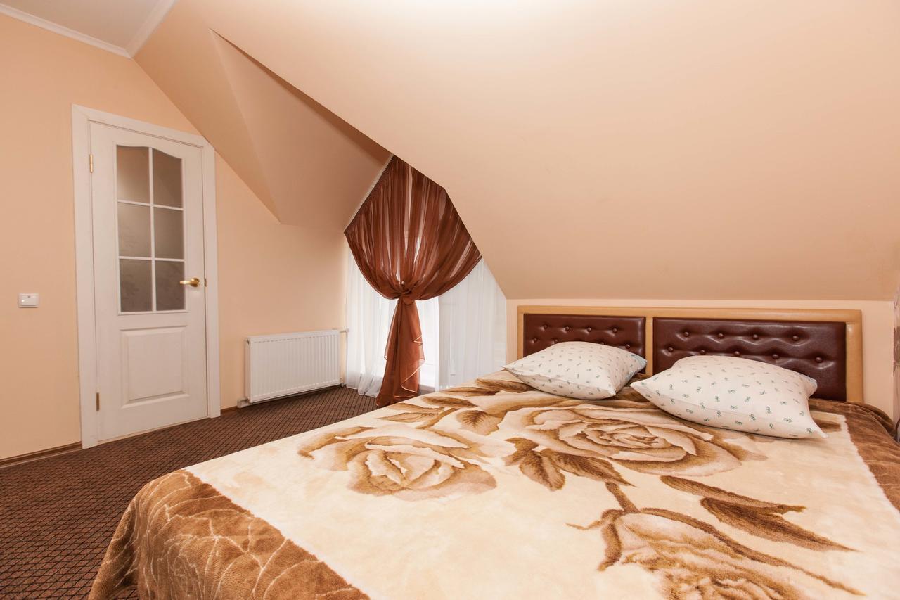 Beregynya Motel Yuzhnoukrainsk Bagian luar foto