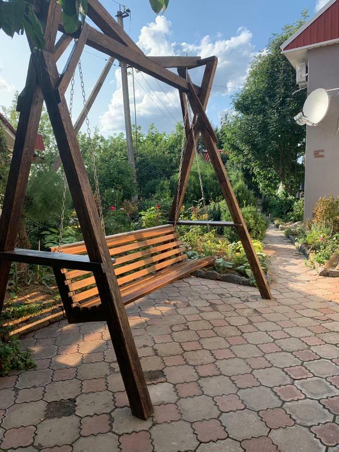 Beregynya Motel Yuzhnoukrainsk Bagian luar foto